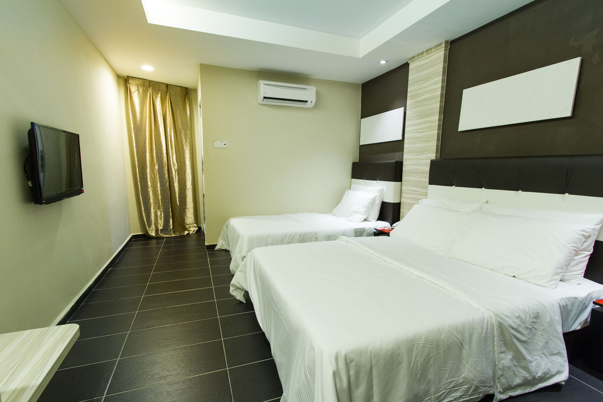 Js Hotel Johor Bahru Eksteriør billede